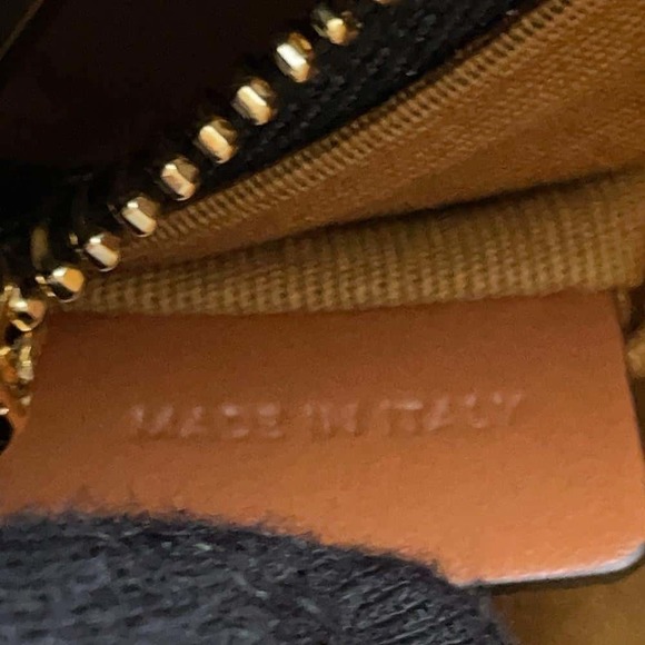 Celine Triomphe Vertical Cover Small Tote Bag Tan - Picture 11 of 12